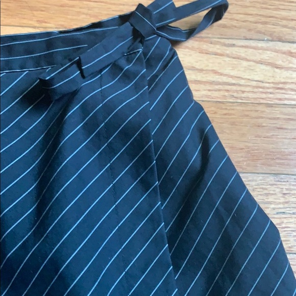 Ann Taylor Wrap Skirt - Picture 3 of 4